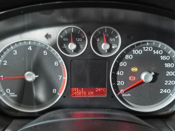 Ford Focus II с пробегом 2007 года, цена 279 000 рублей, 245078 км, хэтчбек, Автокод Объявления