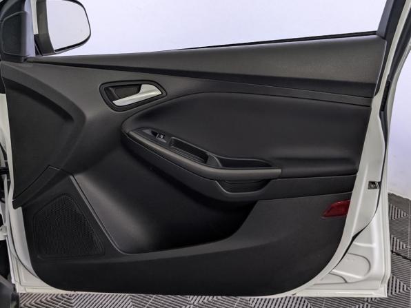 Ford Focus III Рестайлинг с пробегом 2018 года, цена 1 170 000 рублей, 89967 км, хэтчбек, Автокод Объявления