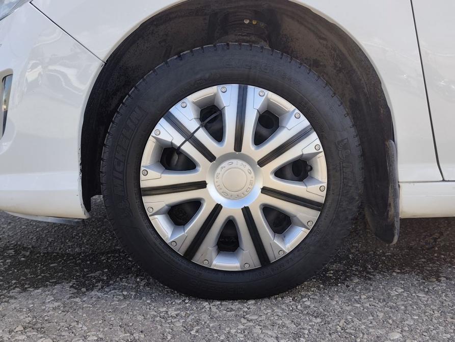 Peugeot 408 I Саратов  - изображение 14
