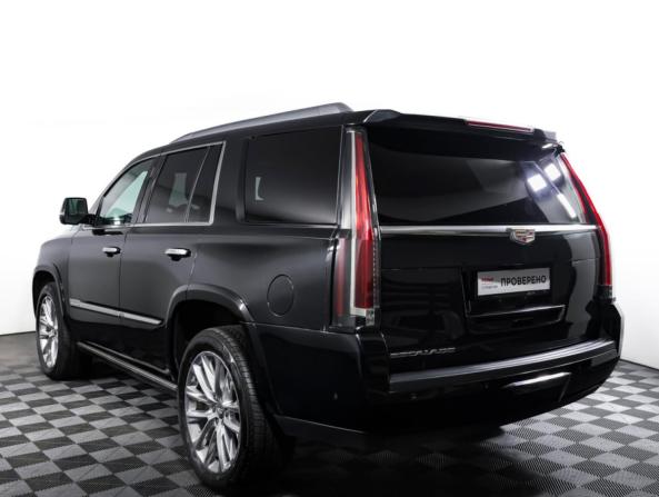 Cadillac Escalade IV с пробегом 2018 года, цена 4 200 000 рублей, 260550 км, внедорожник, Автокод Объявления