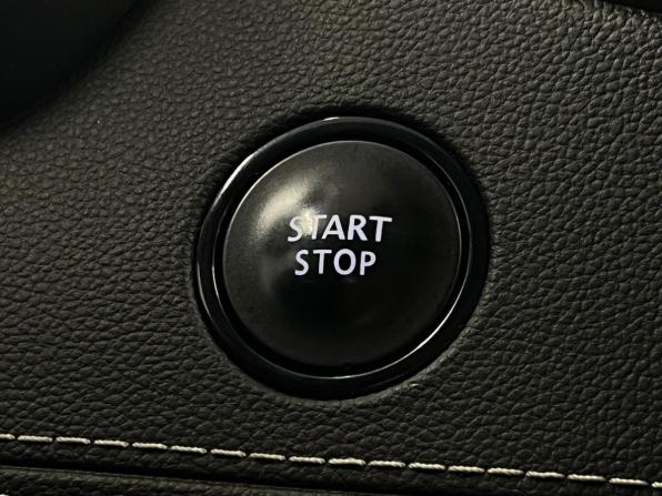 Renault Scenic IV с пробегом 2017 года, цена 1 497 000 рублей, 210920 км, минивэн, Автокод Объявления