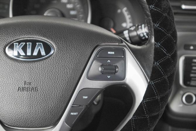Kia Rio III Рестайлинг с пробегом 2016 года, цена 899 000 рублей, 198538 км, седан, Автокод Объявления
