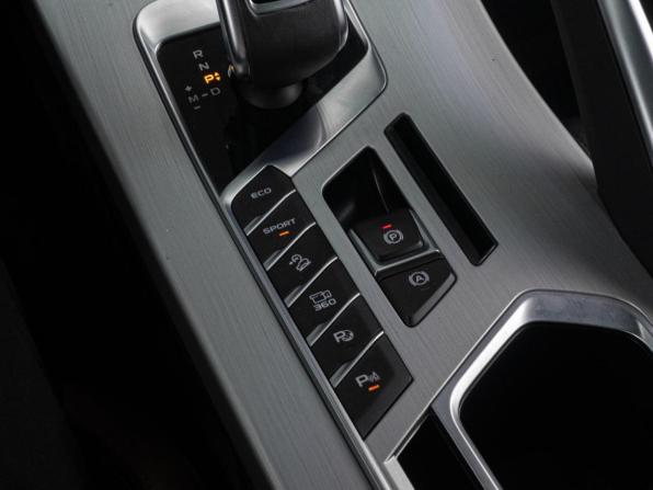 Geely Coolray I с пробегом 2022 года, цена 1 999 000 рублей, 15794 км, внедорожник, Автокод Объявления