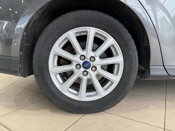 Ford S-MAX II с пробегом 2017 года, цена 1 485 000 рублей, 292887 км, минивэн, Автокод Объявления
