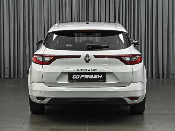 Renault Megane IV с пробегом 2018 года, цена 1 170 000 рублей, 280517 км, универсал, Автокод Объявления