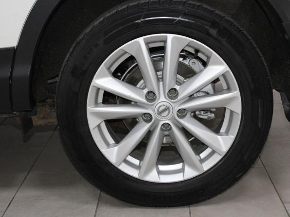 Nissan Qashqai II с пробегом 2014 года, цена 1 399 900 рублей, 170033 км, внедорожник, Автокод Объявления