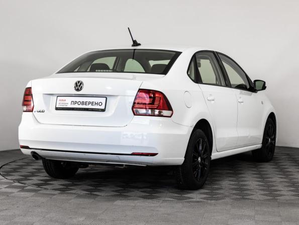 Volkswagen Polo V Рестайлинг с пробегом 2017 года, цена 929 000 рублей, 174140 км, седан, Автокод Объявления