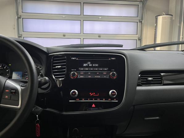 Mitsubishi Outlander III Рестайлинг 3 с пробегом 2020 года, цена 2 359 000 рублей, 32218 км, внедорожник, Автокод Объявления