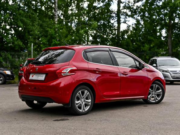 Peugeot 208 I с пробегом 2013 года, цена 480 000 рублей, 266746 км, хэтчбек, Автокод Объявления