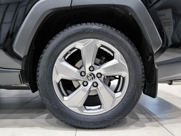 Toyota RAV4 V (XA50) с пробегом 2022 года, цена 2 750 000 рублей, 168327 км, внедорожник, Автокод Объявления
