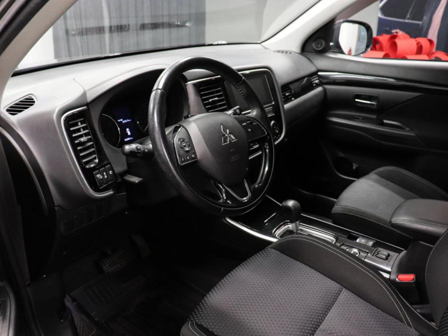 Mitsubishi Outlander III Рестайлинг 3 Химки  - изображение 3