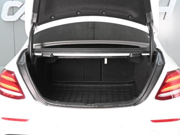 Mercedes-Benz E-Класс V (W213 S213 C238) с пробегом 2018 года, цена 3 239 000 рублей, 181758 км, седан, Автокод Объявления