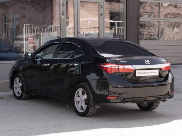 Toyota Corolla XI (E160 E170 E180) с пробегом 2013 года, цена 950 000 рублей, 187153 км, седан, Автокод Объявления