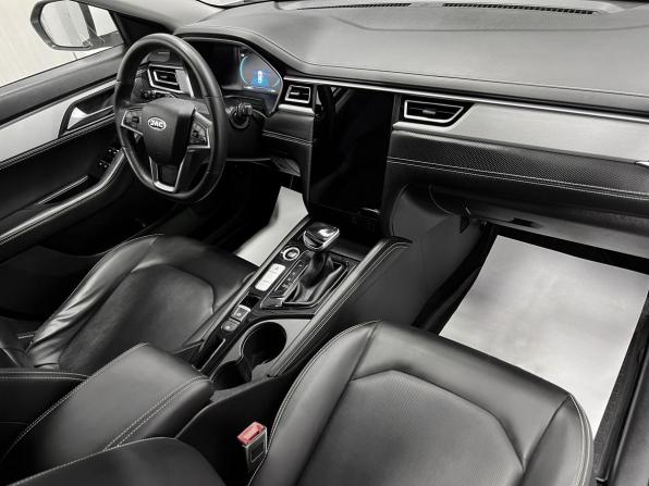 JAC J7 I с пробегом 2023 года, цена 1 225 000 рублей, 41897 км, лифтбек, Автокод Объявления