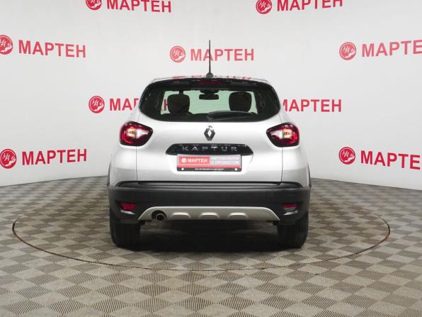Renault Kaptur I Рестайлинг с пробегом 2021 года, цена 1 745 000 рублей, 79217 км, внедорожник, Автокод Объявления