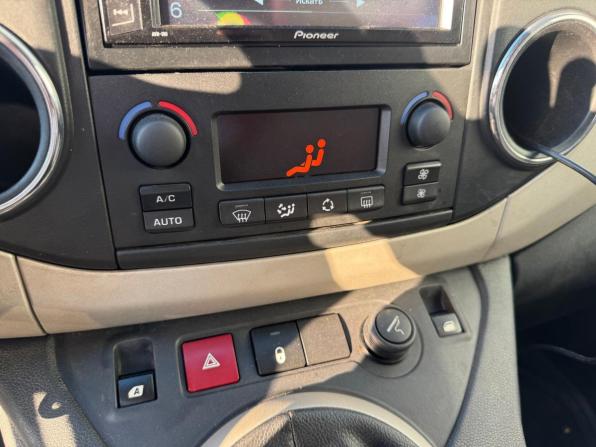 Peugeot Partner II Рестайлинг с пробегом 2014 года, цена 487 000 рублей, 274219 км, минивэн, Автокод Объявления