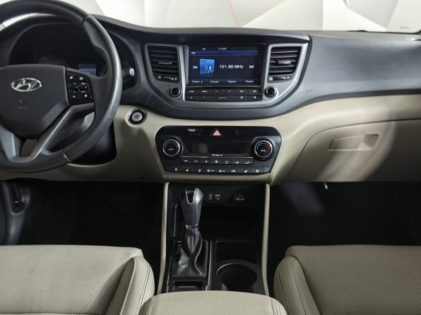 Hyundai Tucson III с пробегом 2016 года, цена 1 993 000 рублей, 119773 км, внедорожник, Автокод Объявления
