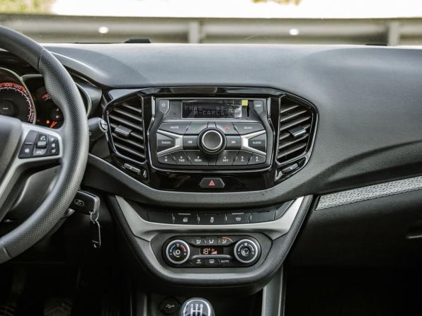 Lada (ВАЗ) Vesta I с пробегом 2019 года, цена 1 198 000 рублей, 97256 км, универсал, Автокод Объявления