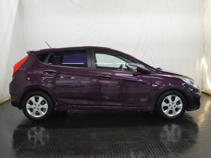 Hyundai Solaris I Санкт-Петербург  - изображение 4