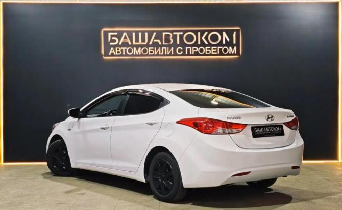 Hyundai Elantra V (MD) с пробегом 2013 года, цена 990 000 рублей, 116721 км, седан, Автокод Объявления