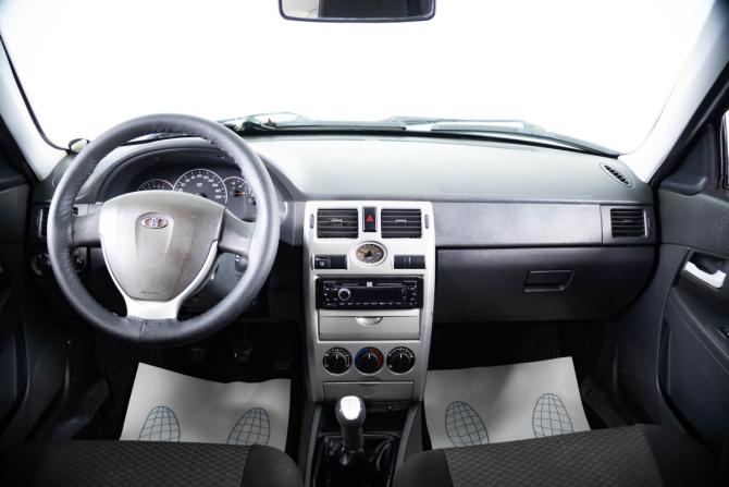 Lada (ВАЗ) Priora I с пробегом 2012 года, цена 309 000 рублей, 220000 км, седан, Автокод Объявления