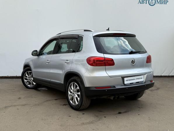 Volkswagen Tiguan I Рестайлинг с пробегом 2011 года, цена 1 000 000 рублей, 365804 км, внедорожник, Автокод Объявления