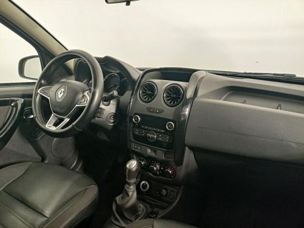 Renault Duster I Рестайлинг с пробегом 2019 года, цена 1 199 000 рублей, 196000 км, внедорожник, Автокод Объявления