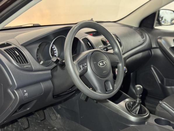 Kia Cerato II с пробегом 2010 года, цена 579 000 рублей, 314713 км, седан, Автокод Объявления