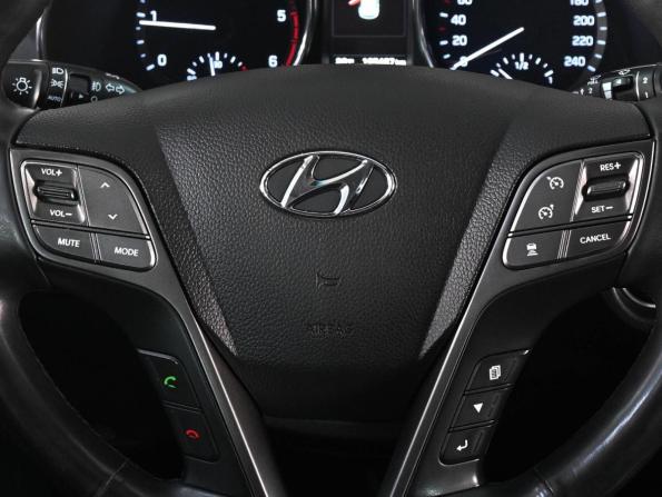 Hyundai Santa Fe III Рестайлинг с пробегом 2015 года, цена 2 499 000 рублей, 195467 км, внедорожник, Автокод Объявления