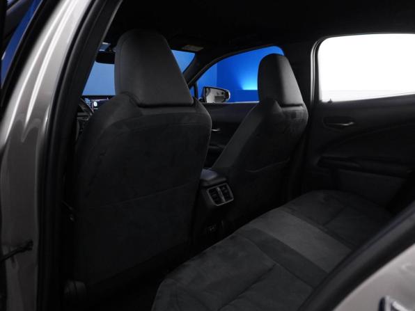 Lexus UX I с пробегом 2019 года, цена 2 999 099 рублей, 94848 км, внедорожник, Автокод Объявления