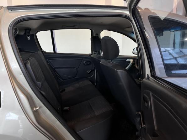 Renault Sandero I с пробегом 2012 года, цена 598 000 рублей, 101860 км, хэтчбек, Автокод Объявления