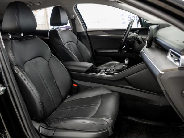 Kia K5 III с пробегом 2021 года, цена 2 350 000 рублей, 83848 км, седан, Автокод Объявления