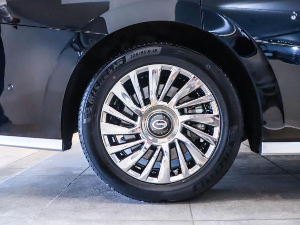 GAC M8 с пробегом 2023 года, цена 3 950 000 рублей, 72299 км, минивэн, Автокод Объявления
