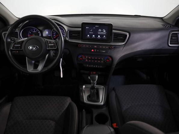 Kia Ceed III с пробегом 2019 года, цена 1 679 000 рублей, 124731 км, хэтчбек, Автокод Объявления