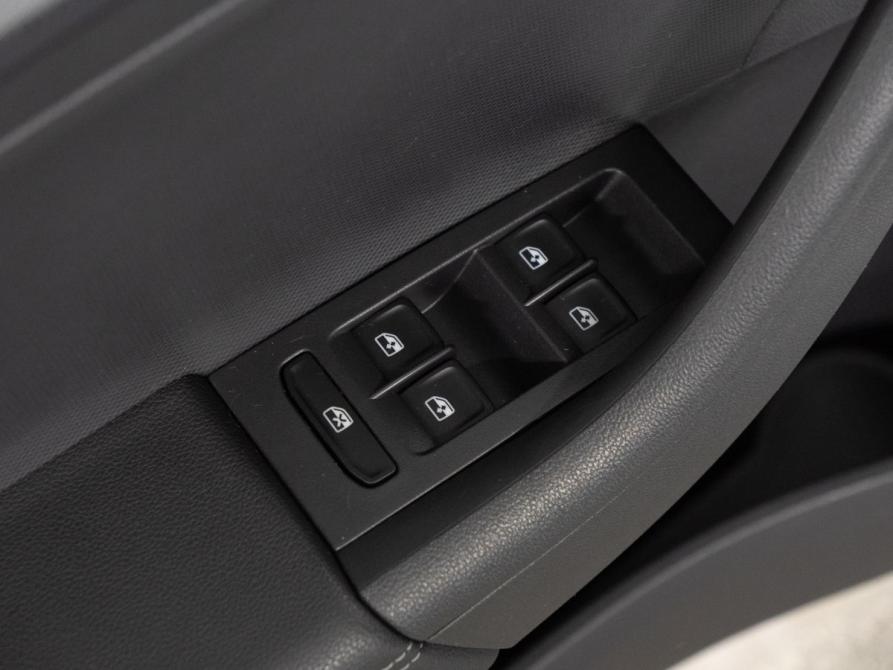 Volkswagen Polo VI Тюмень  - изображение 12