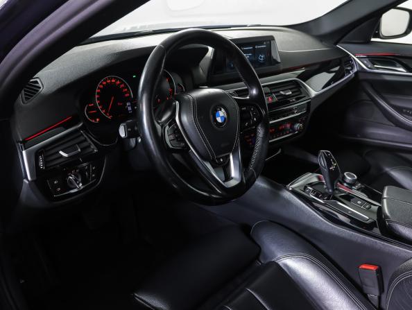 BMW 5 серии VII (G30/G31/G38) с пробегом 2018 года, цена 2 790 000 рублей, 201127 км, седан, Автокод Объявления