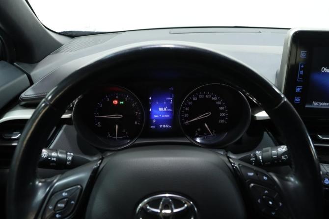Toyota C-HR I с пробегом 2018 года, цена 2 199 000 рублей, 111611 км, внедорожник, Автокод Объявления