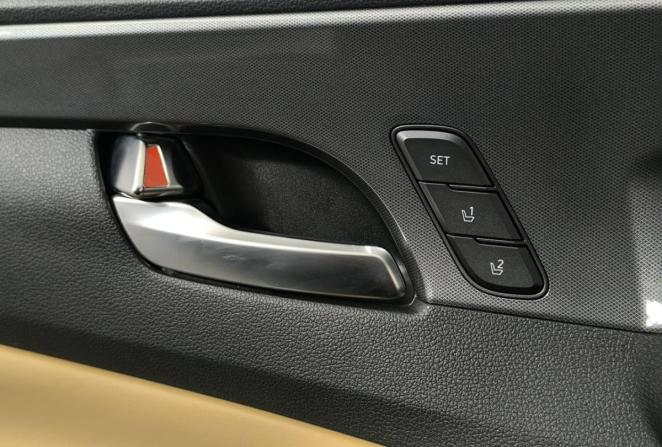 Hyundai Santa Fe IV Рестайлинг с пробегом 2021 года, цена 3 315 000 рублей, 129158 км, внедорожник, Автокод Объявления