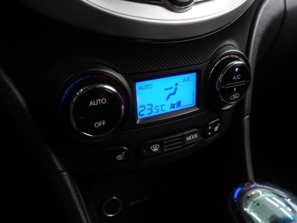 Hyundai Solaris I с пробегом 2012 года, цена 834 000 рублей, 184683 км, седан, Автокод Объявления