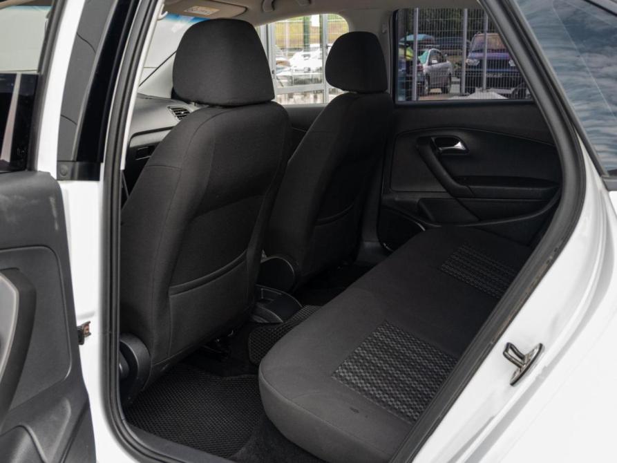 Volkswagen Polo V Рестайлинг Краснодар  - изображение 11