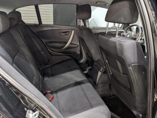 BMW 1 серии I (E81/E82/E87/E88) Рестайлинг с пробегом 2011 года, цена 695 000 рублей, 218700 км, хэтчбек, Автокод Объявления