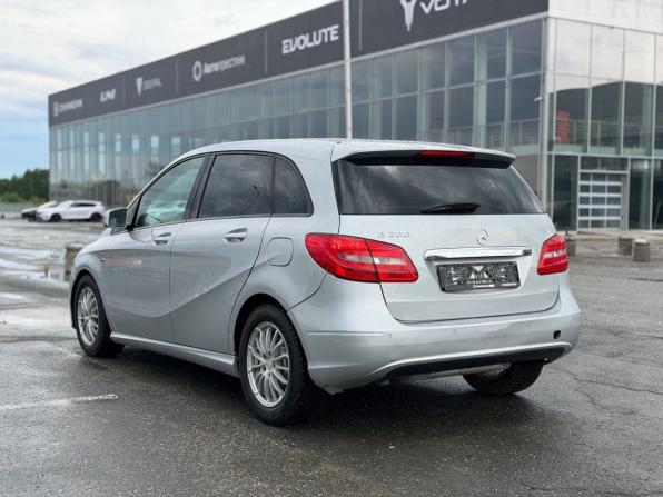 Mercedes-Benz B-Класс II (W246) с пробегом 2012 года, цена 814 000 рублей, 188320 км, хэтчбек, Автокод Объявления