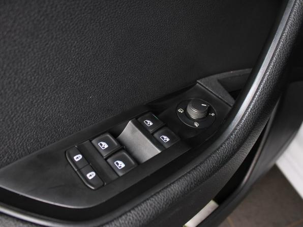 Skoda Superb III с пробегом 2019 года, цена 1 400 000 рублей, 246298 км, лифтбек, Автокод Объявления