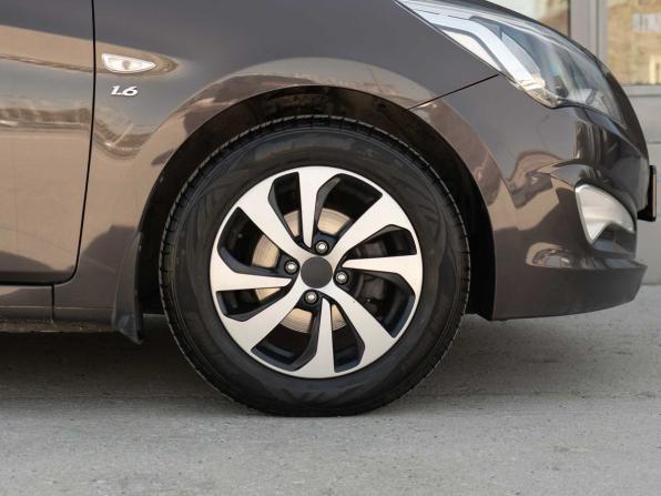 Hyundai Solaris I Рестайлинг с пробегом 2014 года, цена 1 050 000 рублей, 136106 км, седан, Автокод Объявления