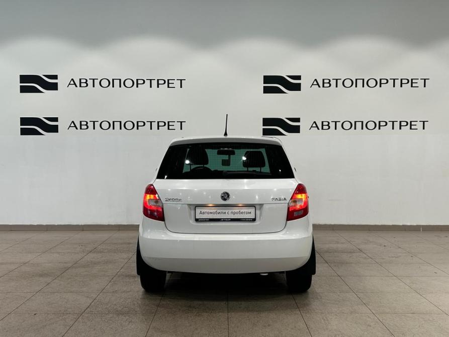 Skoda Fabia II Рестайлинг Санкт-Петербург  - изображение 6