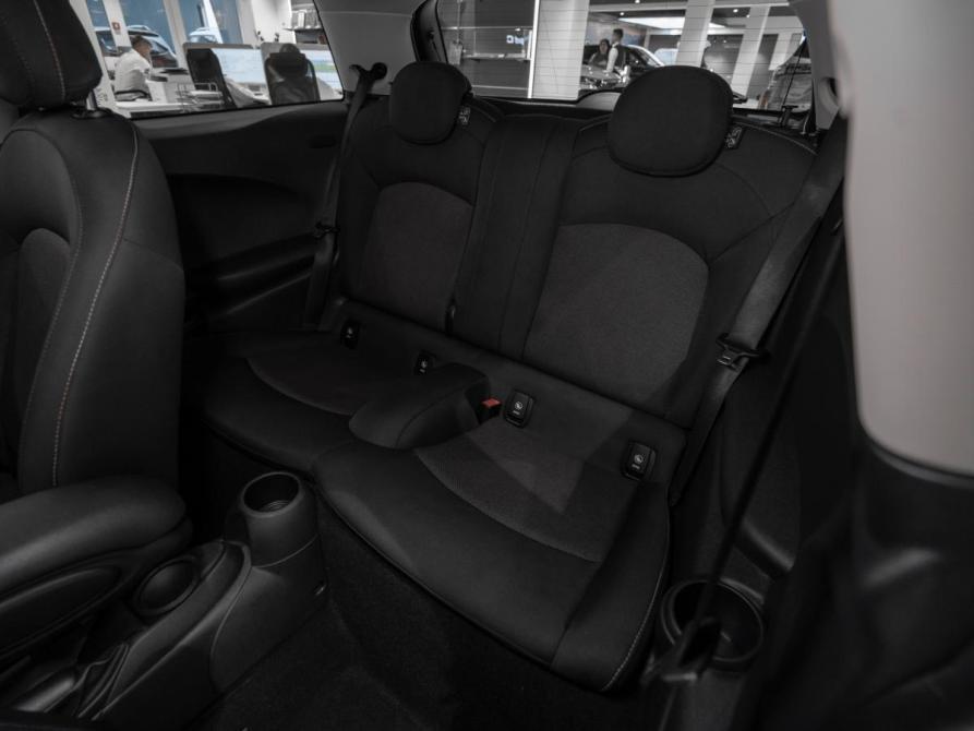 Mini Hatch III (F55/F56) Рестайлинг Москва  - изображение 12