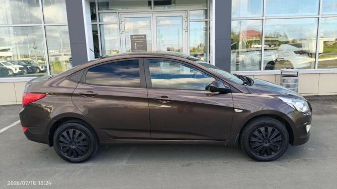 Hyundai Solaris I Рестайлинг с пробегом 2015 года, цена 950 000 рублей, 108000 км, седан, Автокод Объявления