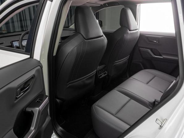 Toyota RAV4 VI (XA60) с пробегом 2026 года, цена 4 305 000 рублей, 40 км, внедорожник, Автокод Объявления