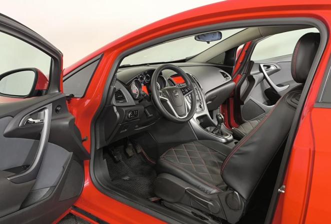 Opel Astra J с пробегом 2012 года, цена 870 000 рублей, 179099 км, хэтчбек, Автокод Объявления