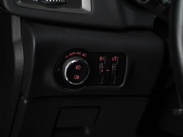 Opel Astra J с пробегом 2011 года, цена 629 050 рублей, 122748 км, хэтчбек, Автокод Объявления